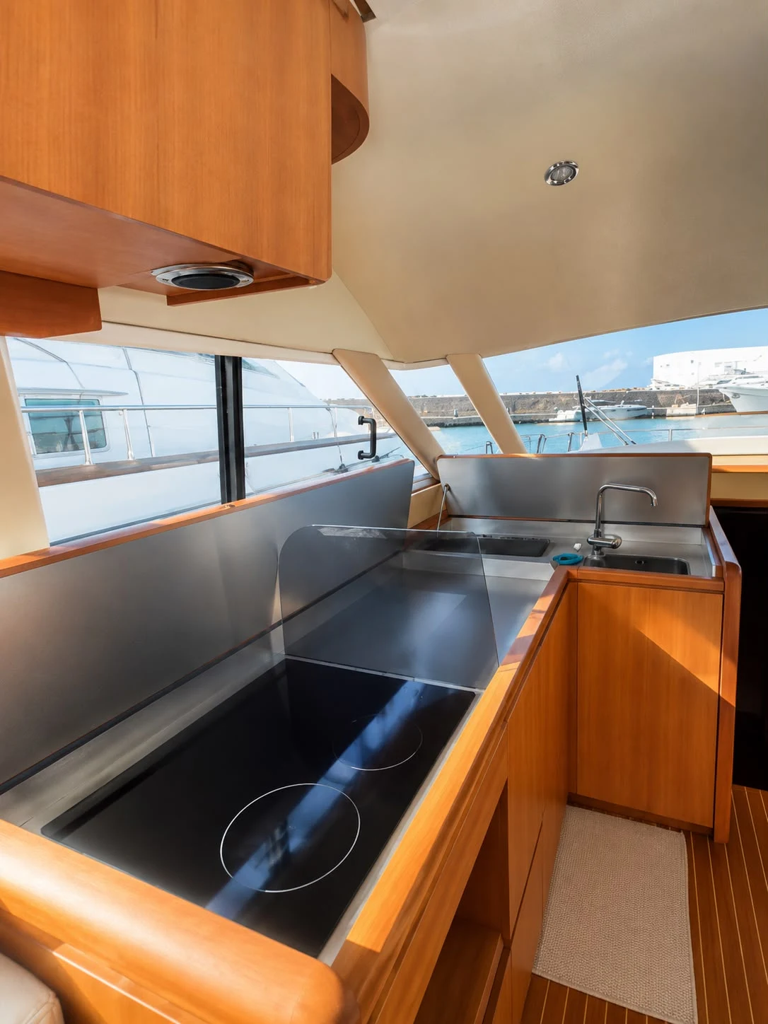 Luxury KuBang 57 HT | Portofino · 7
